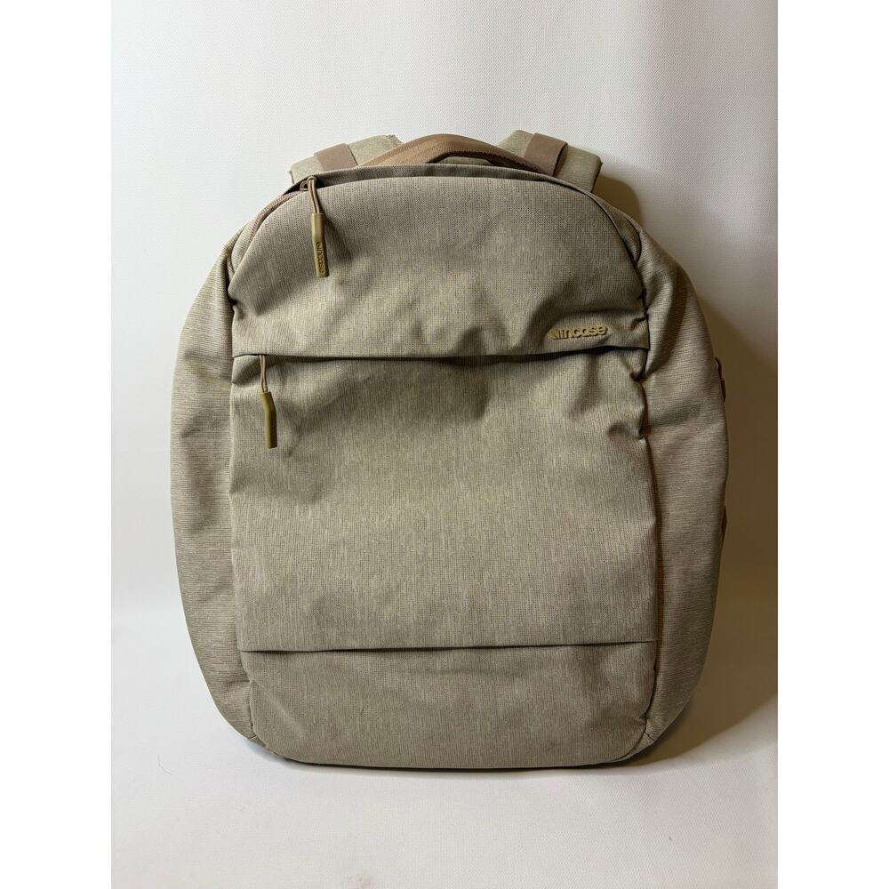 Incase City Compact Backpack Tan Khaki Laptop Computer Commute Office Bag (flaw)